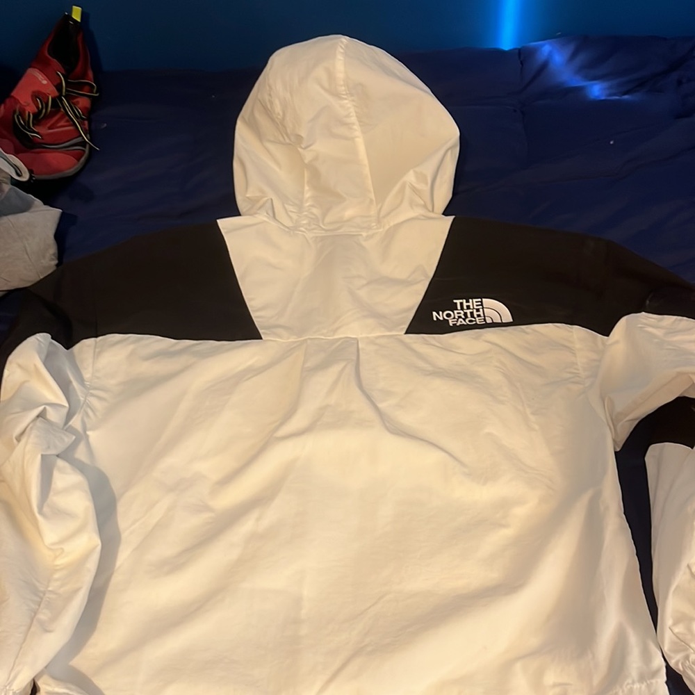 North Face Jacket - Picture 6 of 7